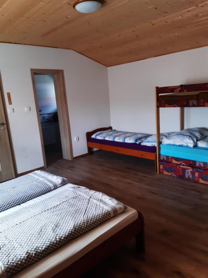 Agro Zula Apartment Hrabusice Luaran gambar
